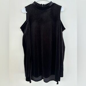 Halogen Nordstrom Women's Velvet Like Cold Shoulder‎ Mini Dress Size Medium